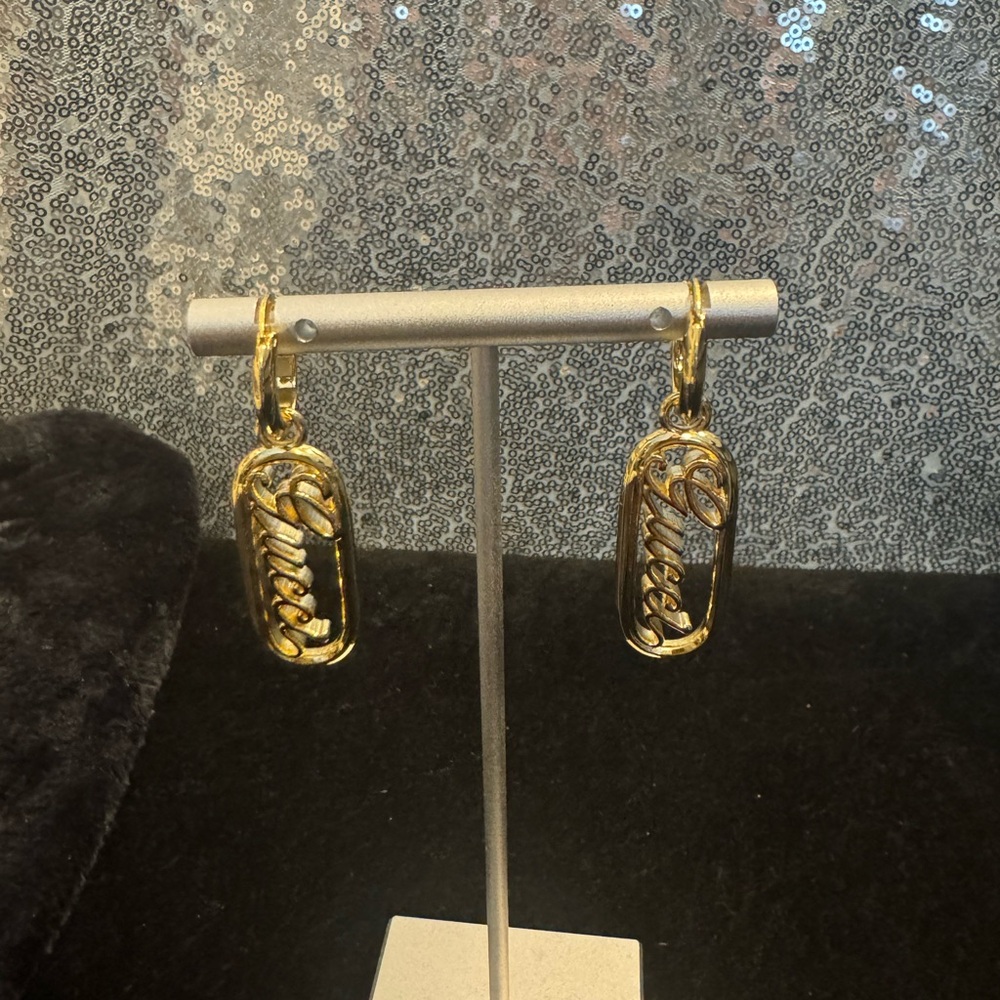 Gucci Gold Script Cursive Earrings - image 4